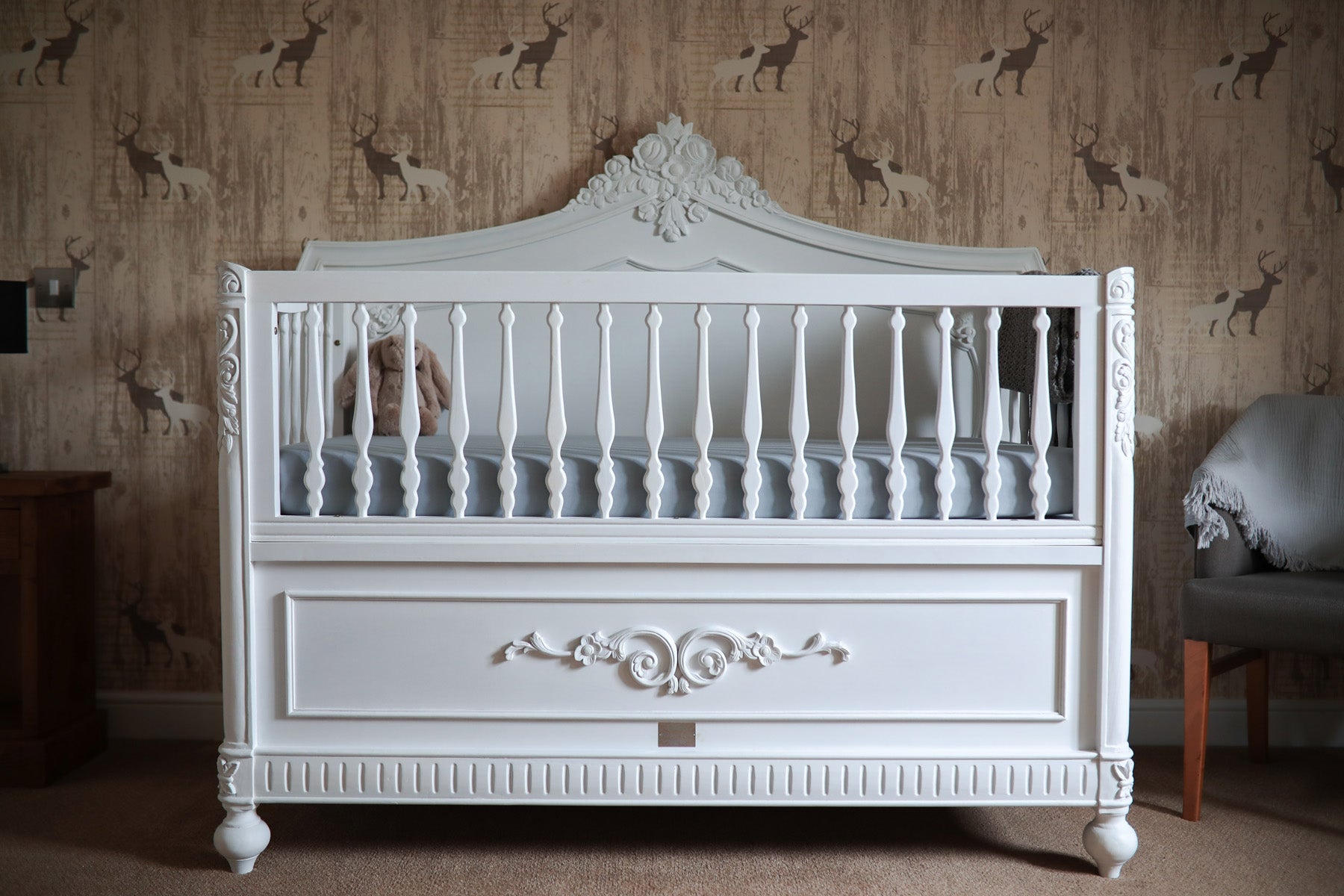 Shabby chic shop cot